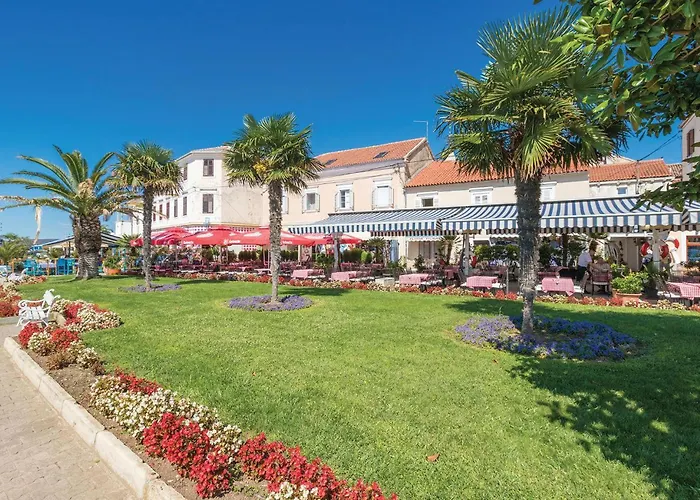 Lägenhet Stunning In Pakoštane